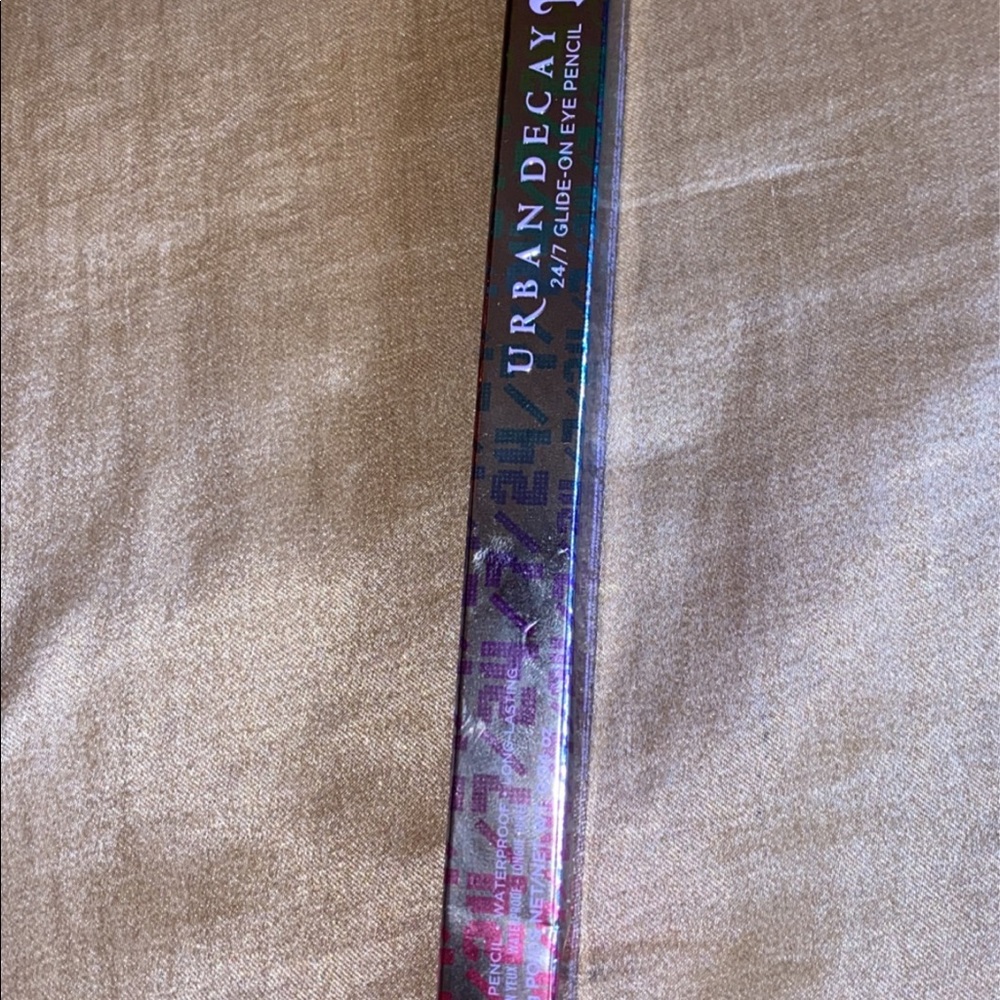 Urban decay black liner